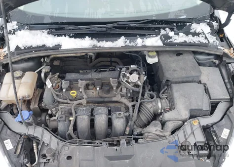 2017 Ford Focus Se z USA, uszkodzony, nr VIN 1FADP3F27HL229332